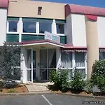 Otel Logis Puvatya