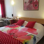 Hotel Logis 2*