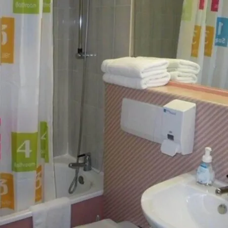 Hotell Logis 2*