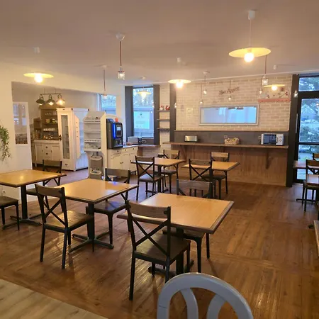 Logis Szálloda Poitiers