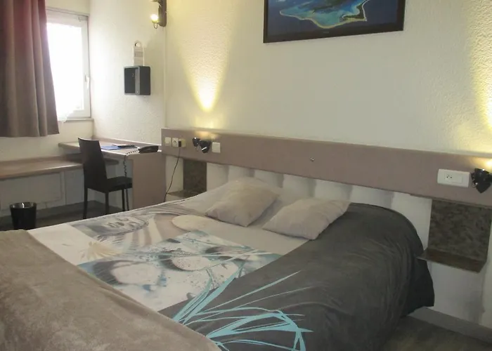 Szálloda Logis Poitiers